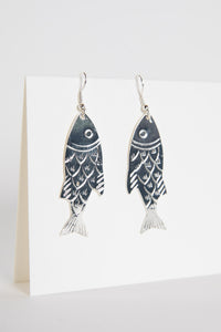 Machhalee Golden Metal Earrings in Silver