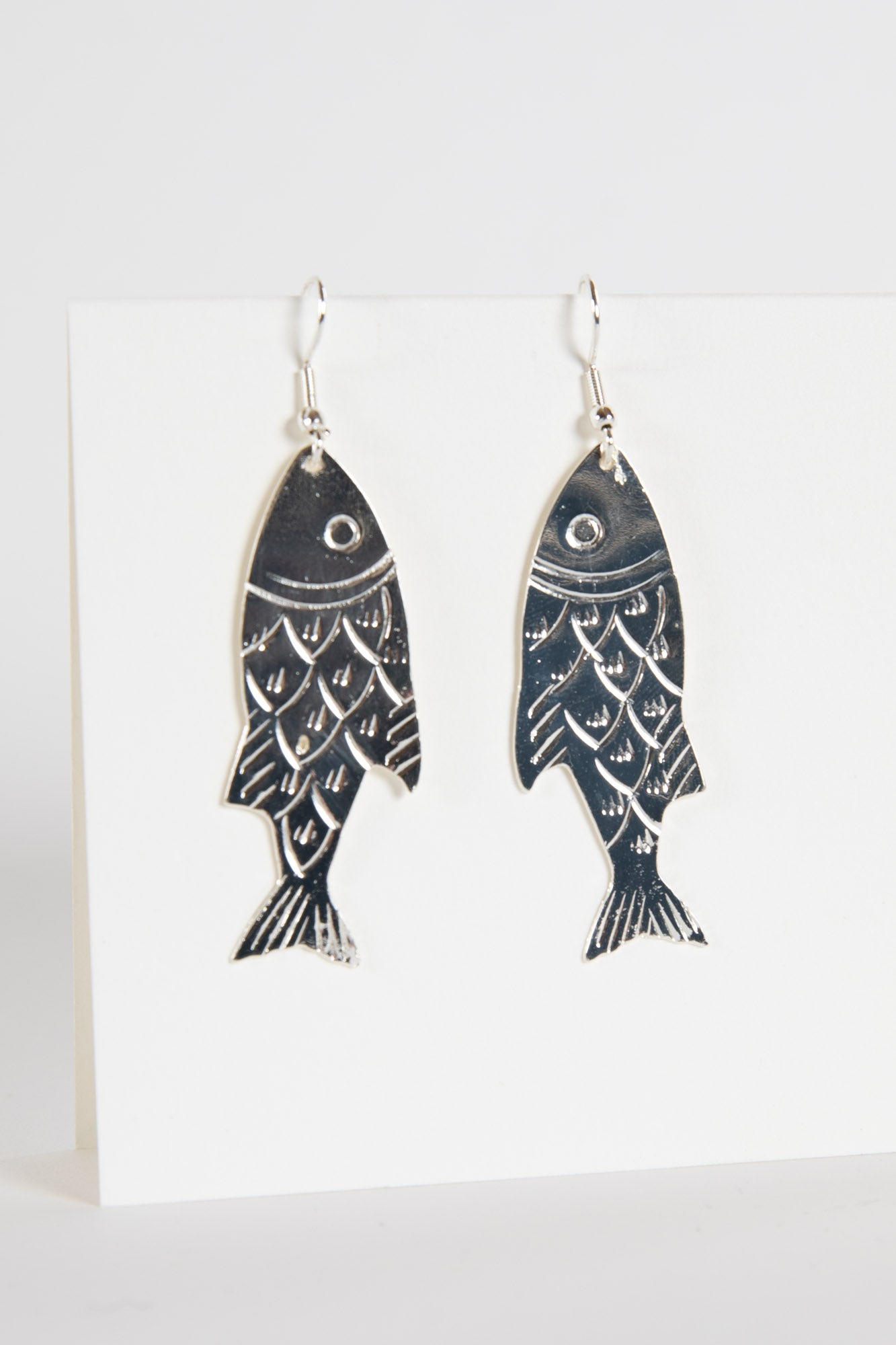 Machhalee Golden Metal Earrings in Silver