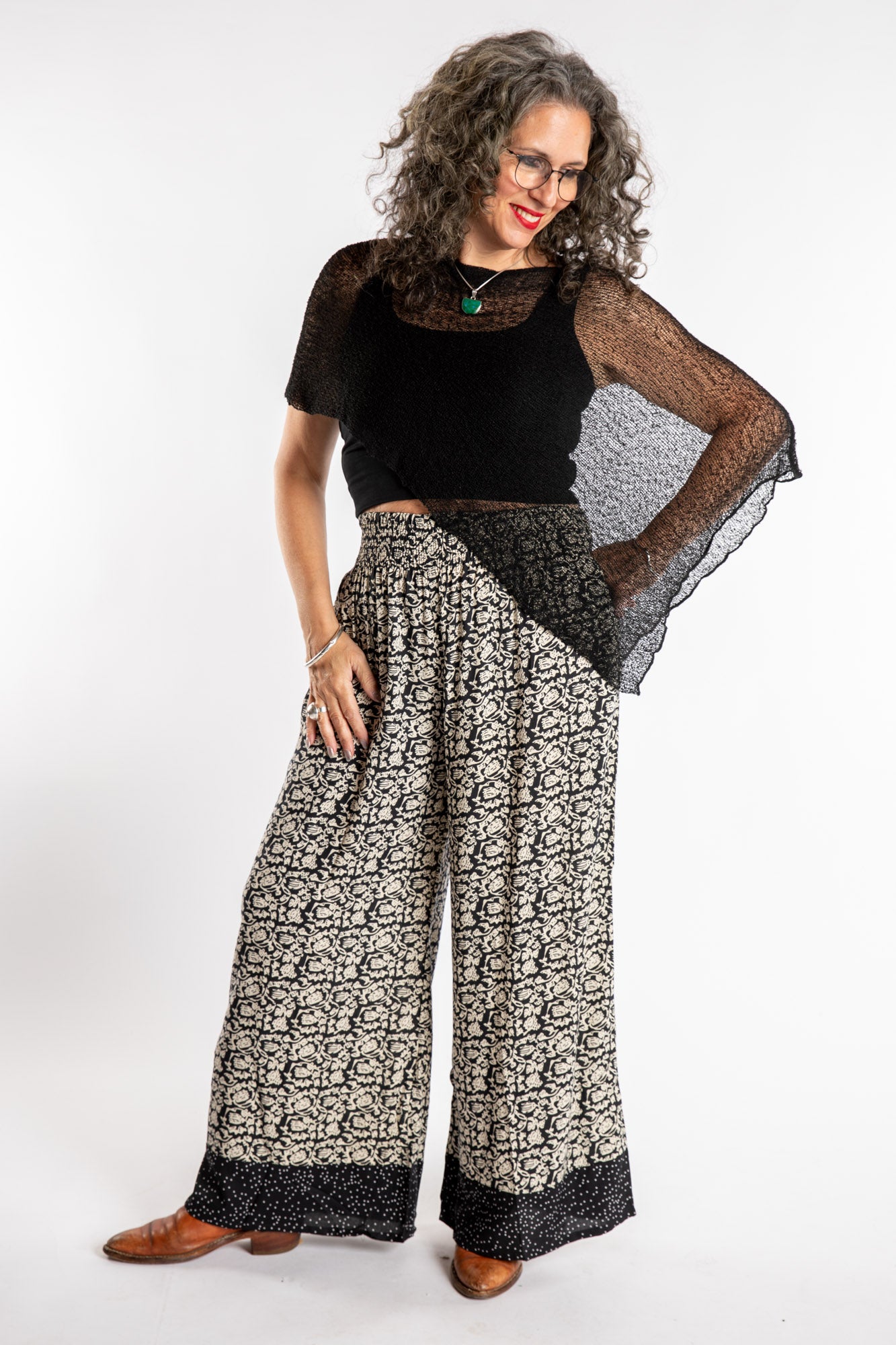Magic Lightweight Capelet