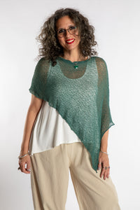 Magic Lightweight Capelet