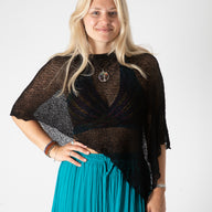 Magic Lightweight Capelet
