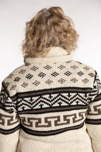 Kim is wearing the Medium Mexicali Patterned Wool Hoodie in Natural