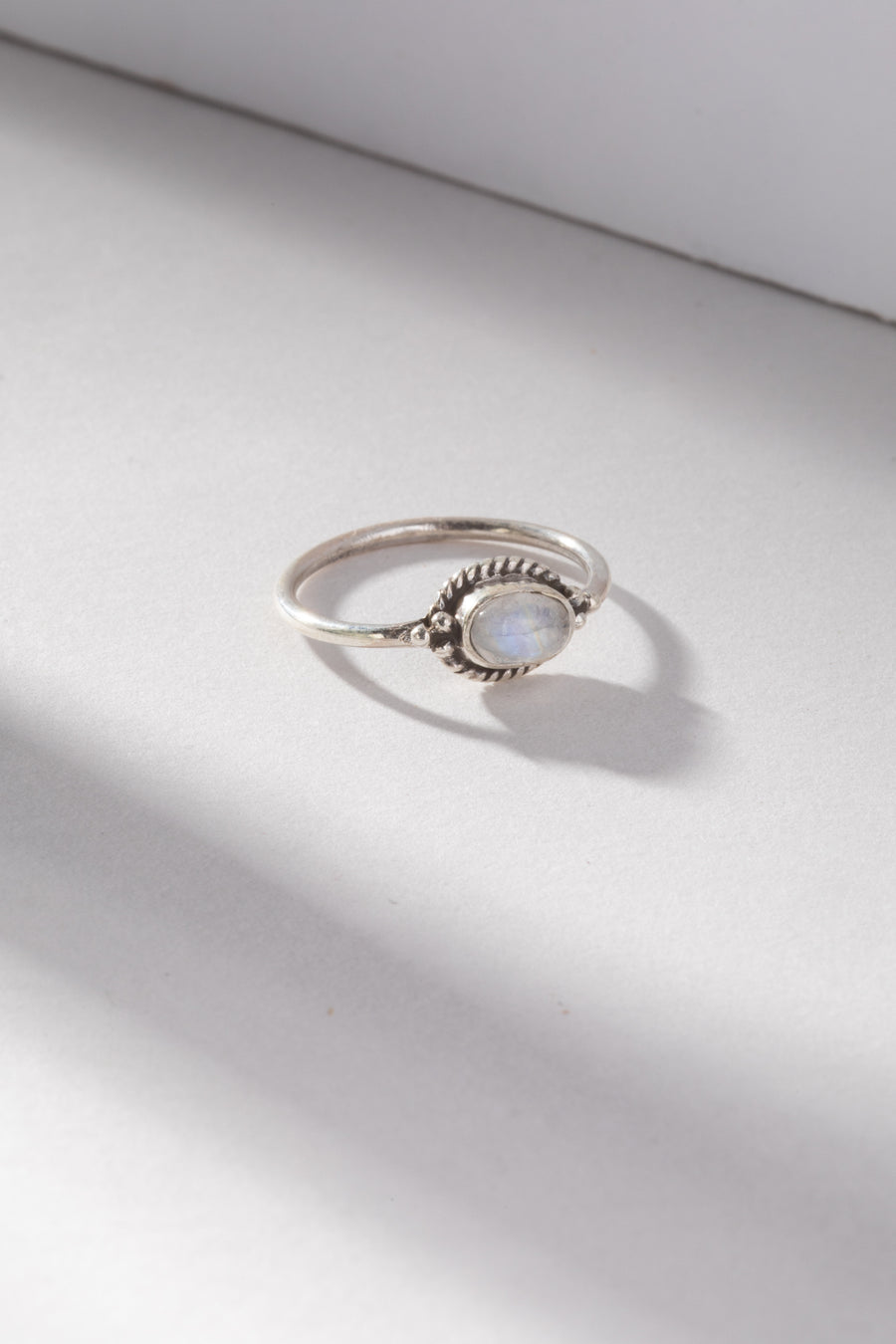 Oval Gemstone Midi Ring