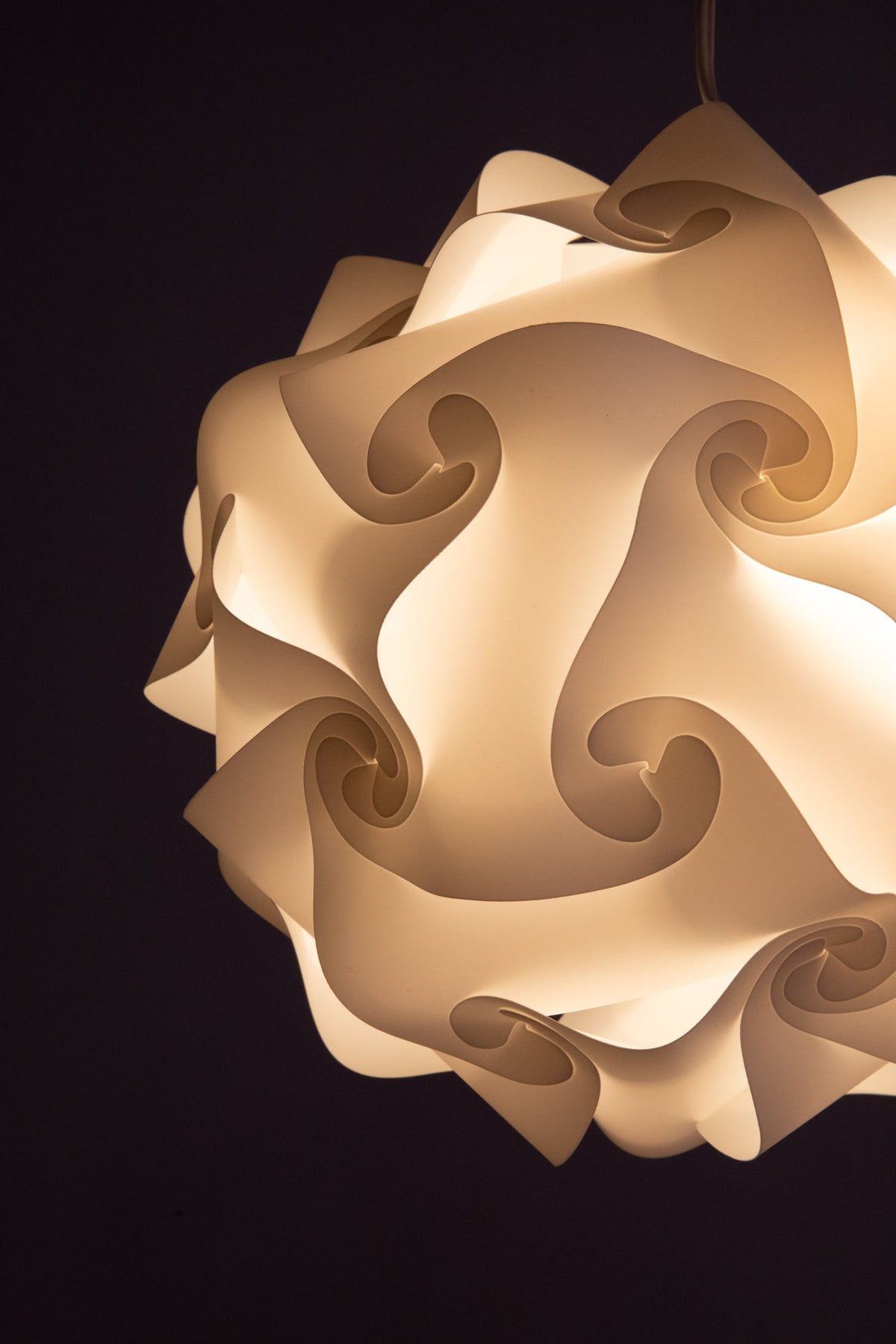 Large Puzzle Lamp in White