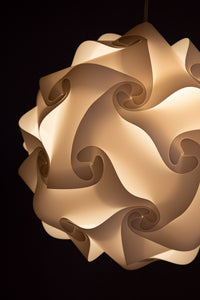 Medium Puzzle Lamp in White