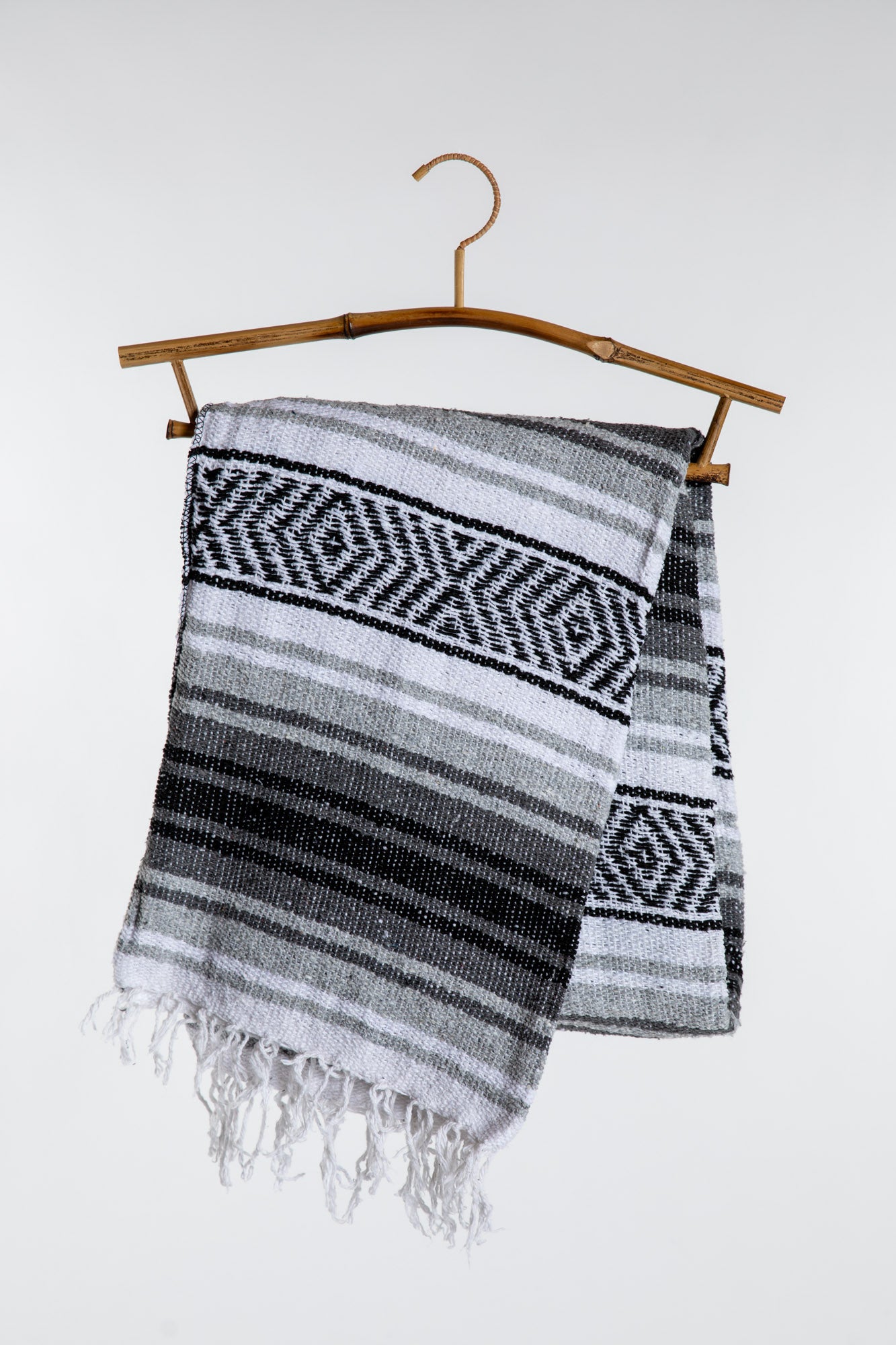 The Recycled Mexican Falsa Blanket in Gray