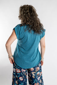 Susan is wearing the Smooth Sailing T in Teal in M/L