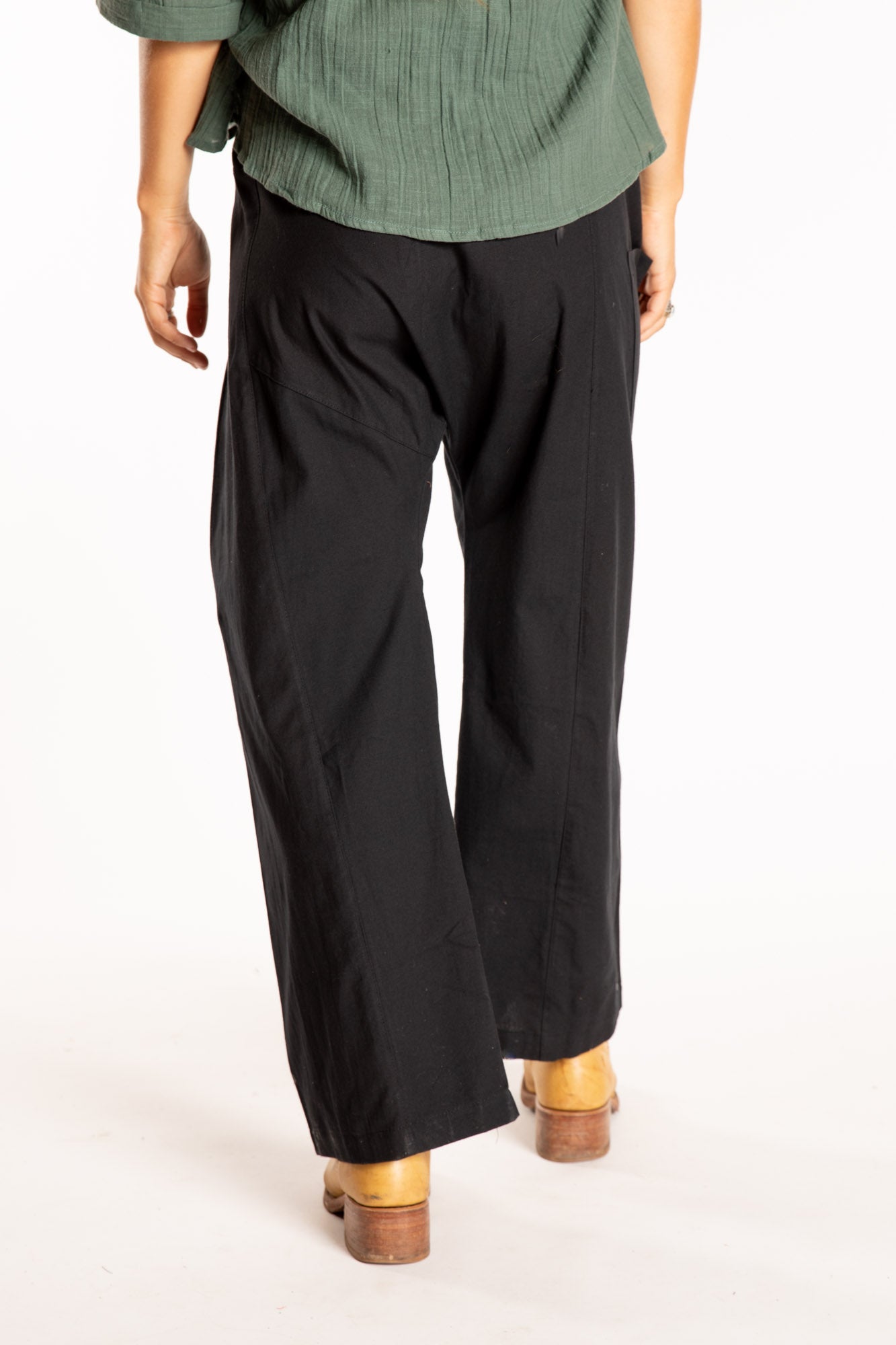 Sophie is wearing the Black Thai Fisherman Pocket Pants 