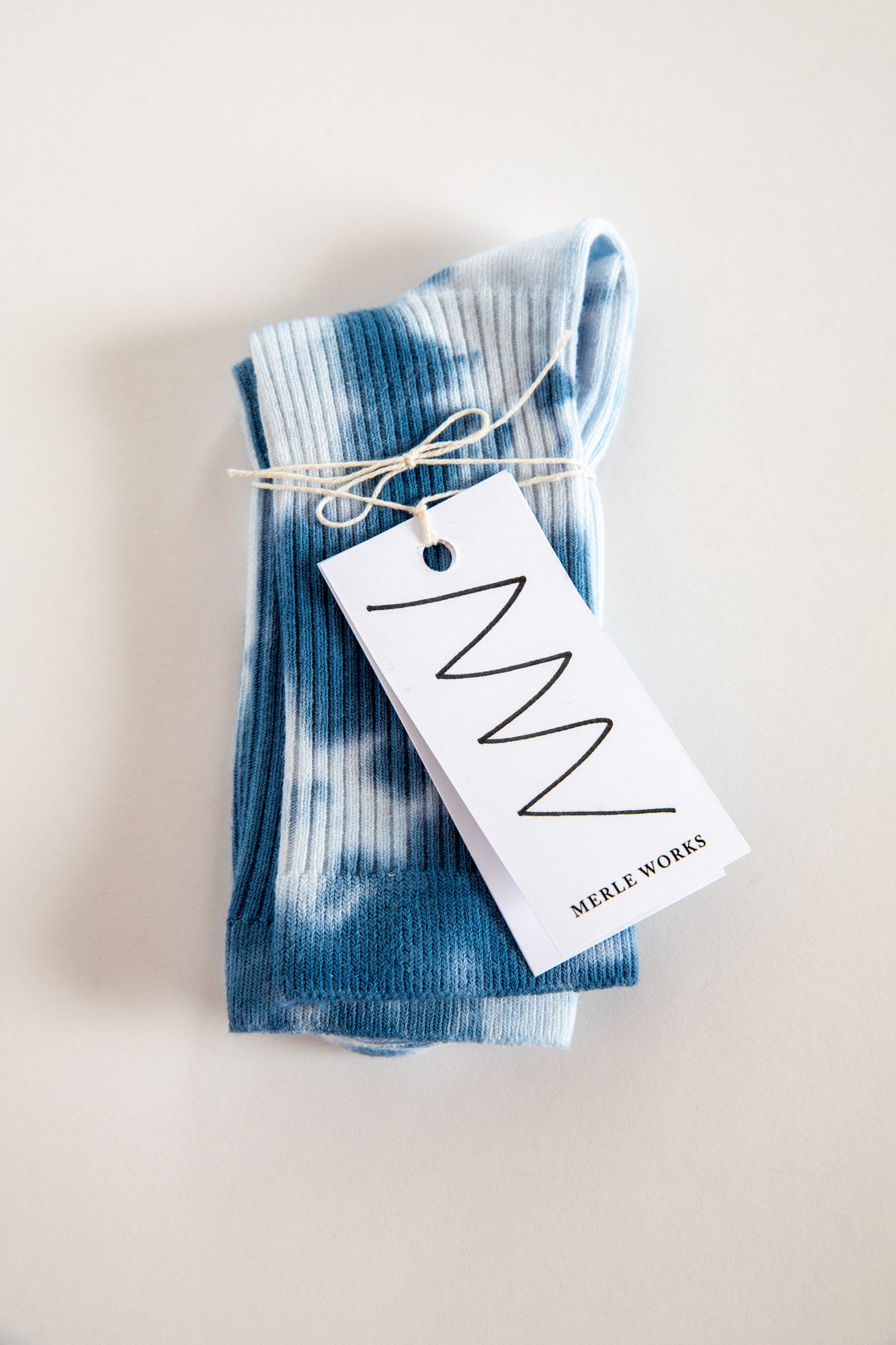 Tie Dye Dress Socks in Indigo