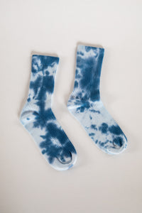 Tie Dye Dress Socks in Indigo