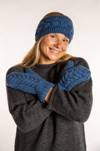 Sophie is wearing the Wharfside Cable Knit Wool Headband in Blue