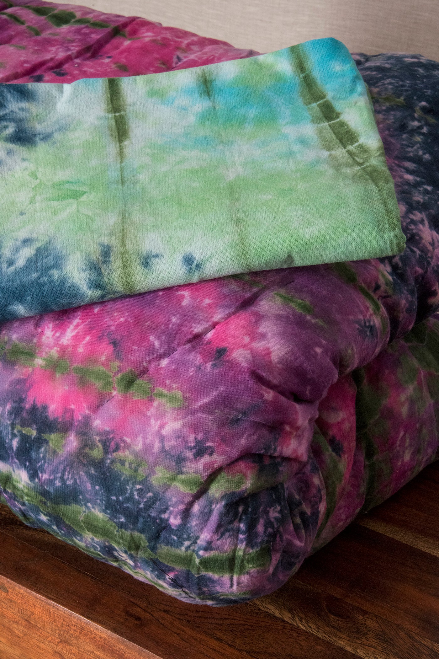 reversible-tie-dye-quilt
