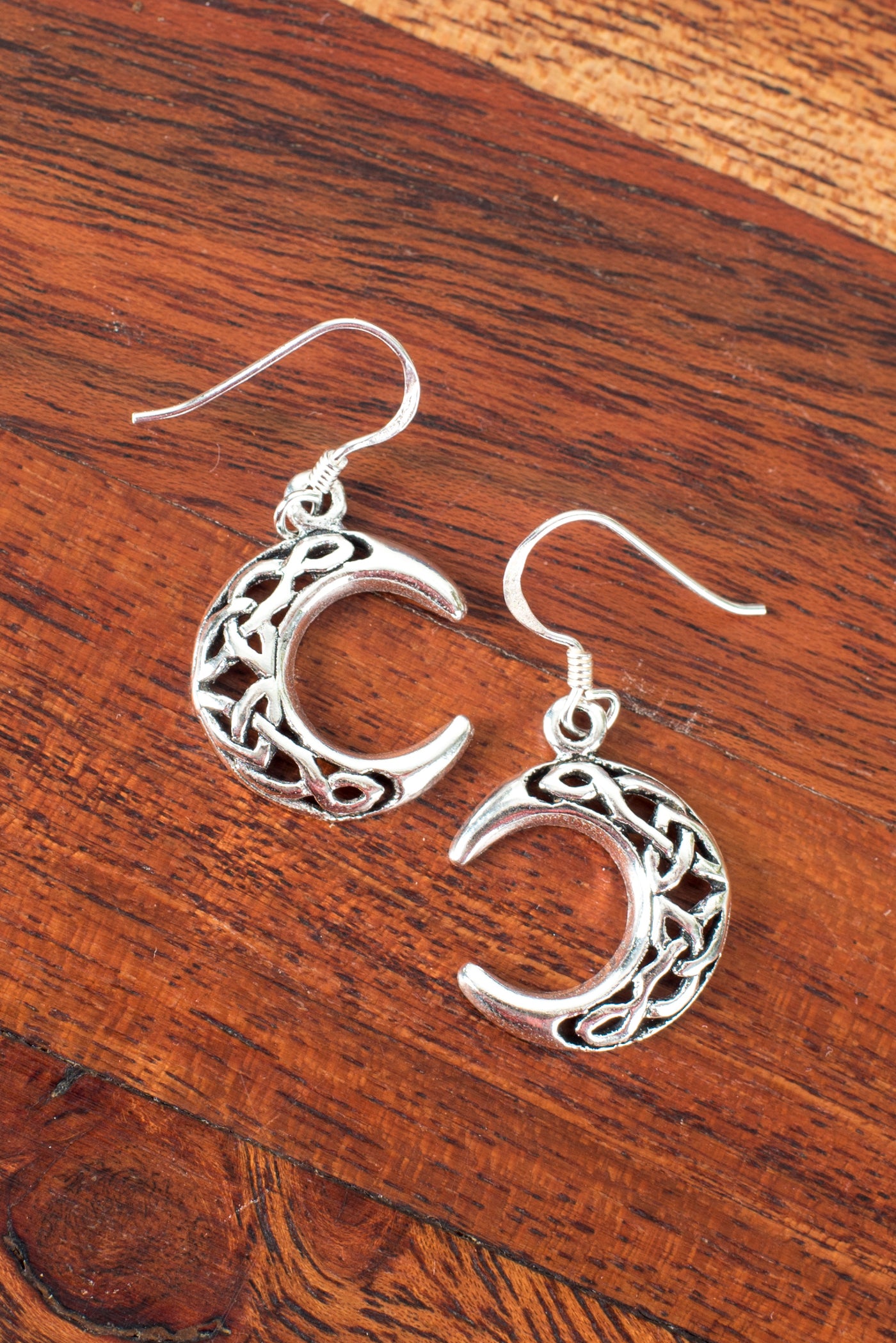 celtic-crescent-moon-earrings