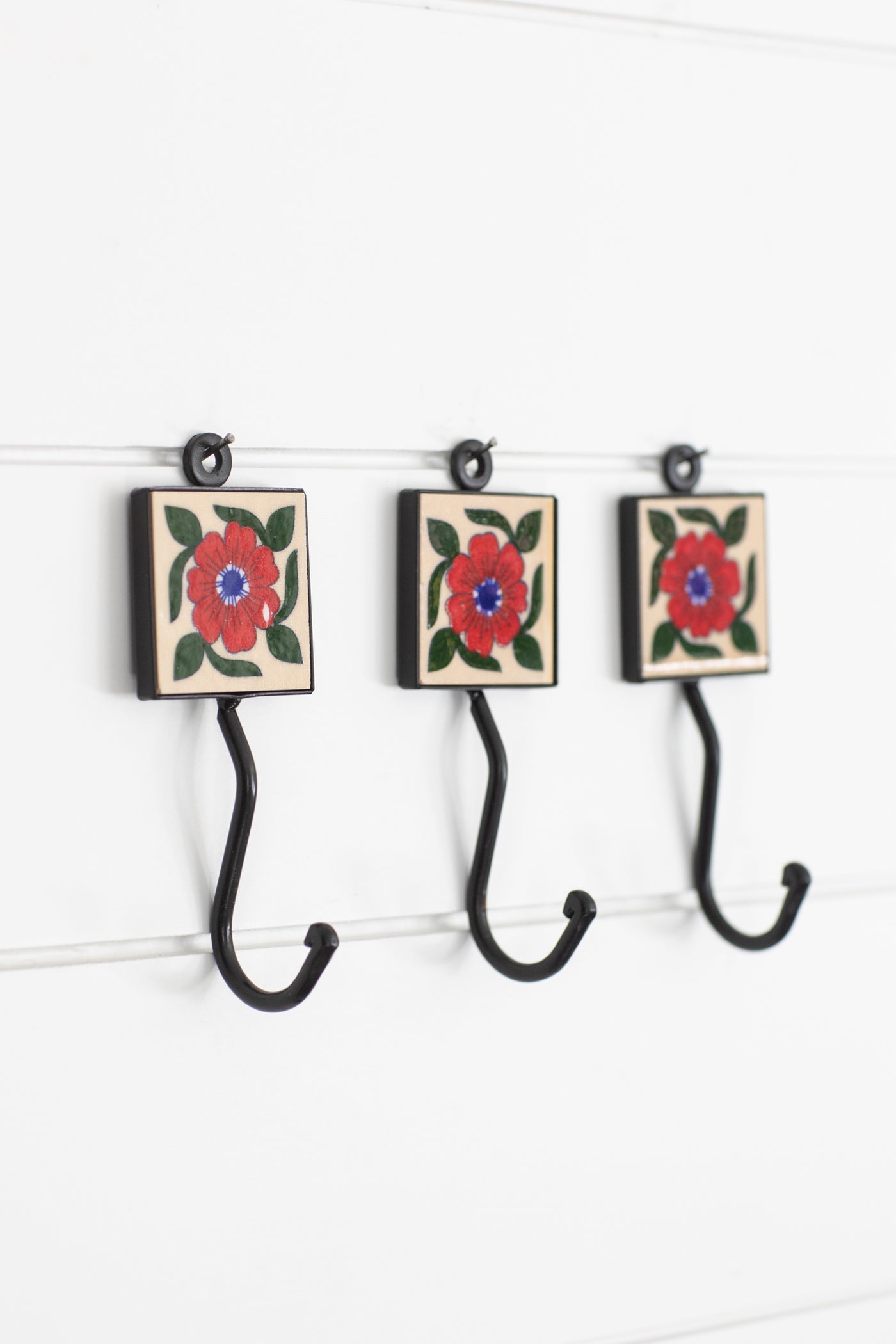 2x2 Ceramic Tile Hook Trio