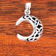celtic-crescent-moon-pendant