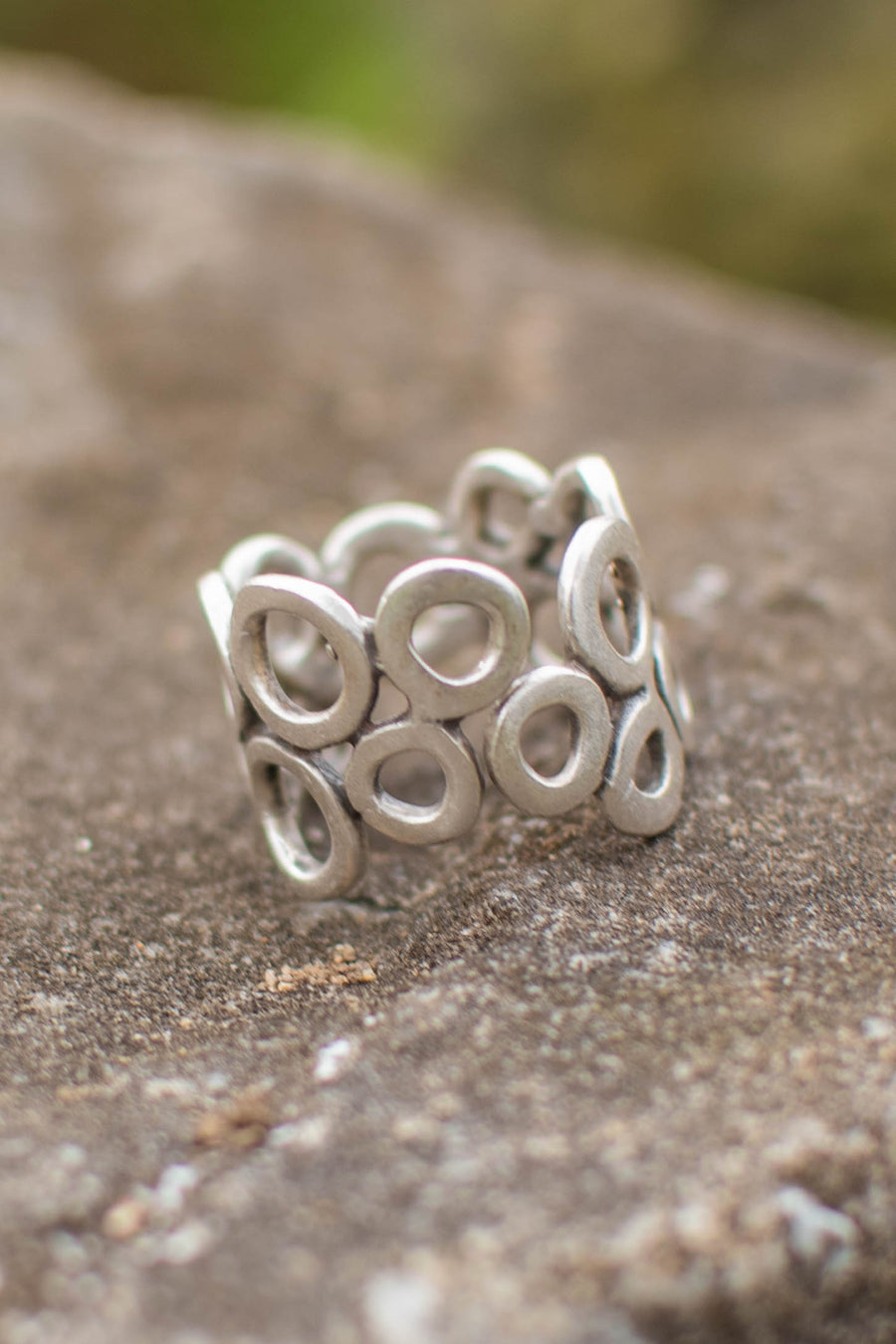 Band of Bubbles Adjustable Zamak Ring