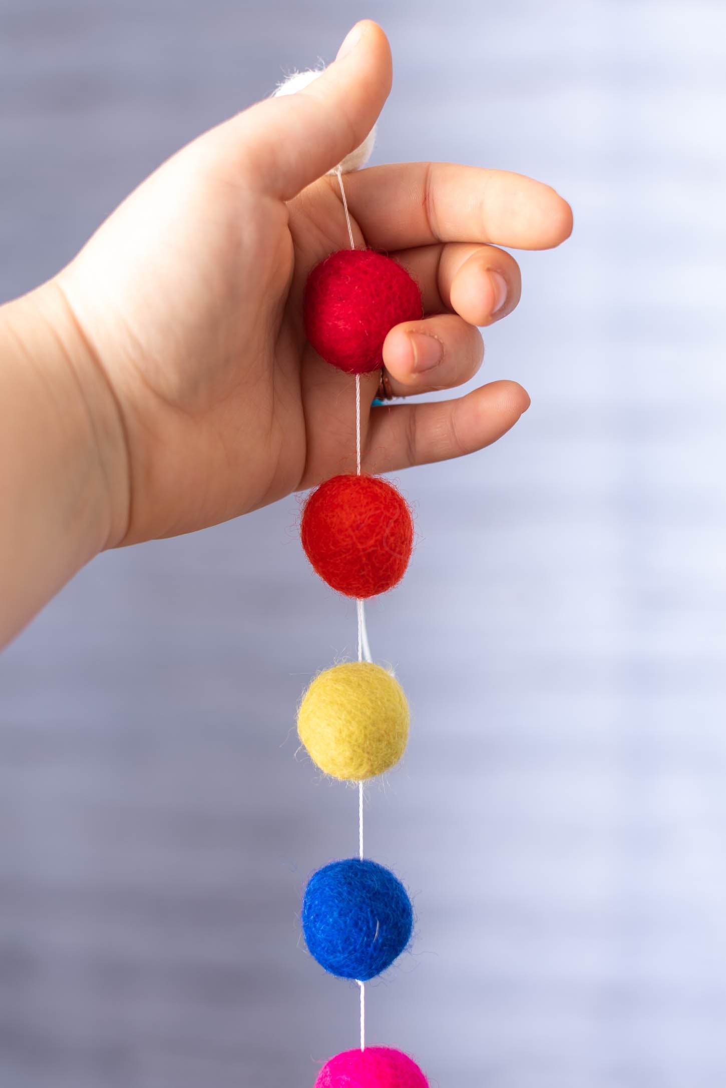 Felt Pom Pom Strand