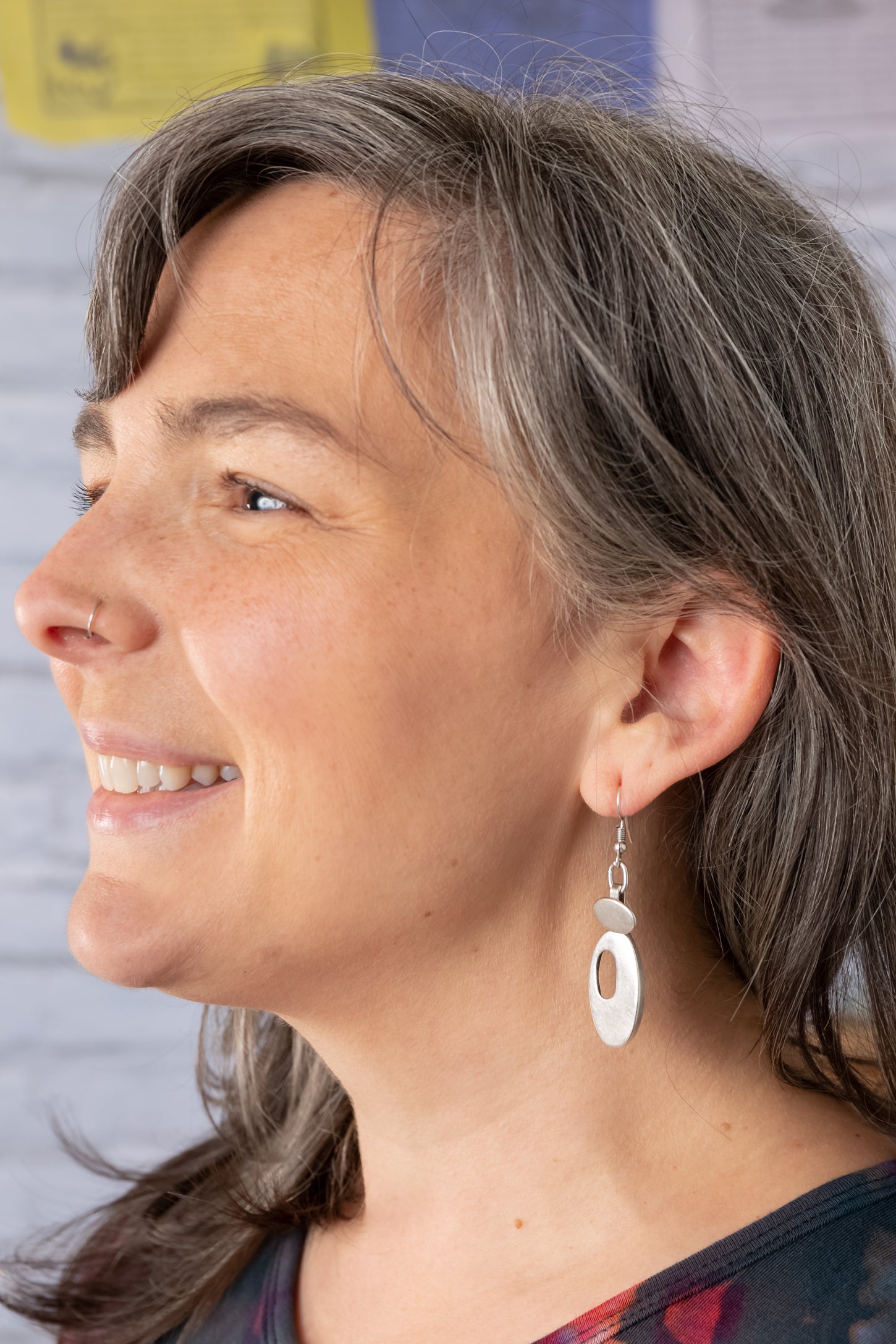Zamak Mod Oval Earrings