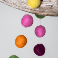Felt Pom Pom Strand