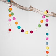 Felt Pom Pom Strand