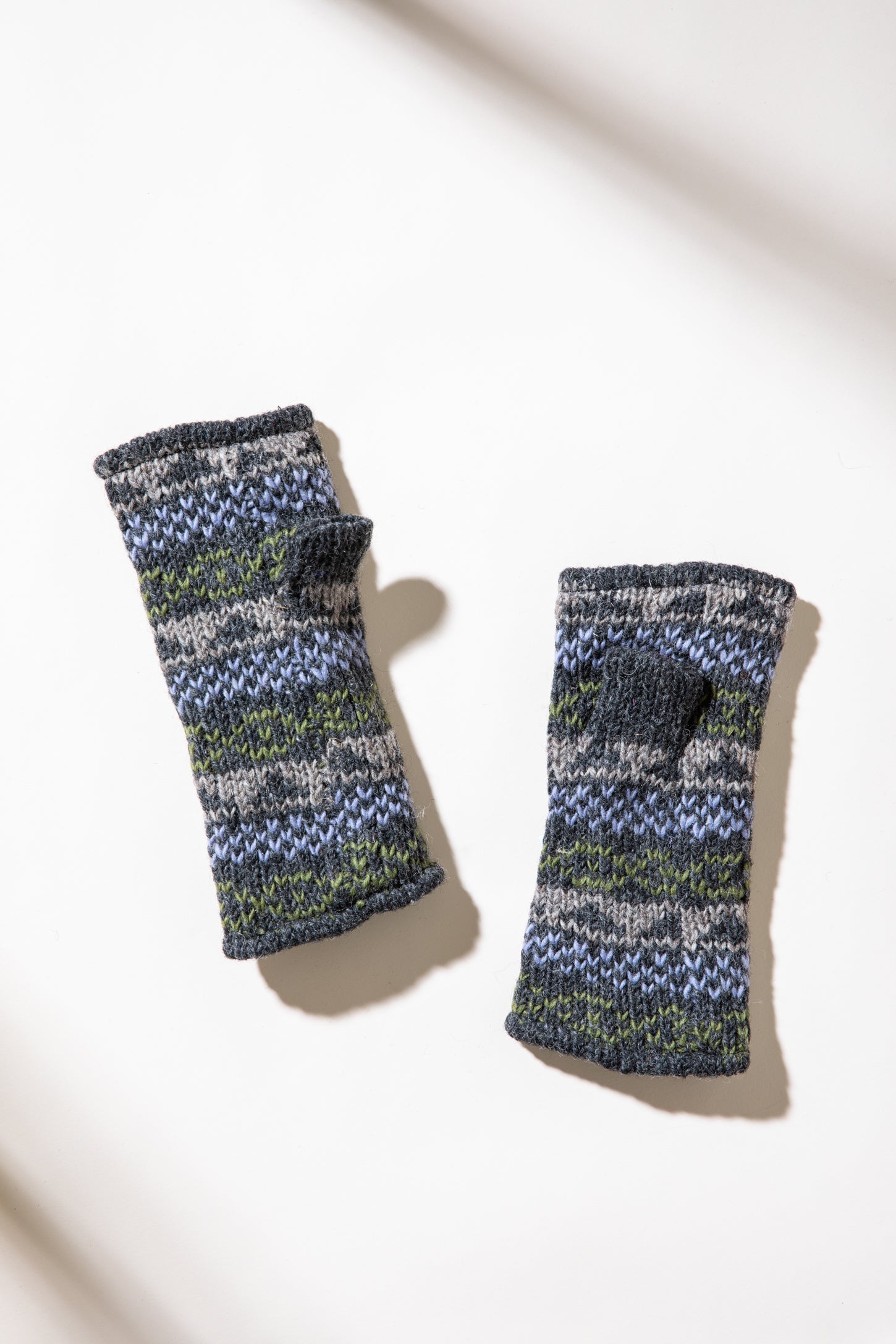 Larkya Wool Fingerless Gloves