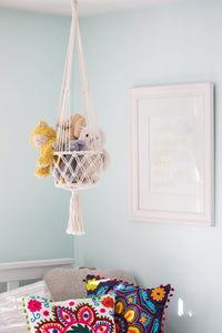 Macrame plant holder