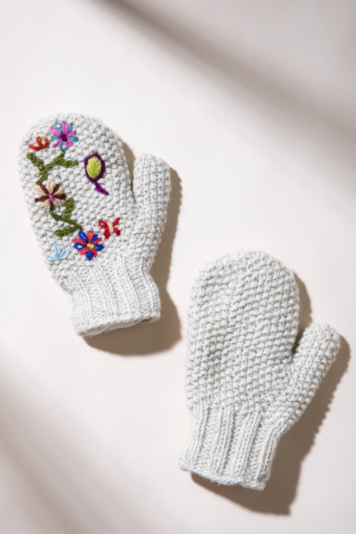 Snowflower Wool Mittens